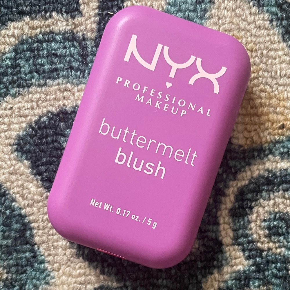 NYX Buttermelt Blush - All The Butta